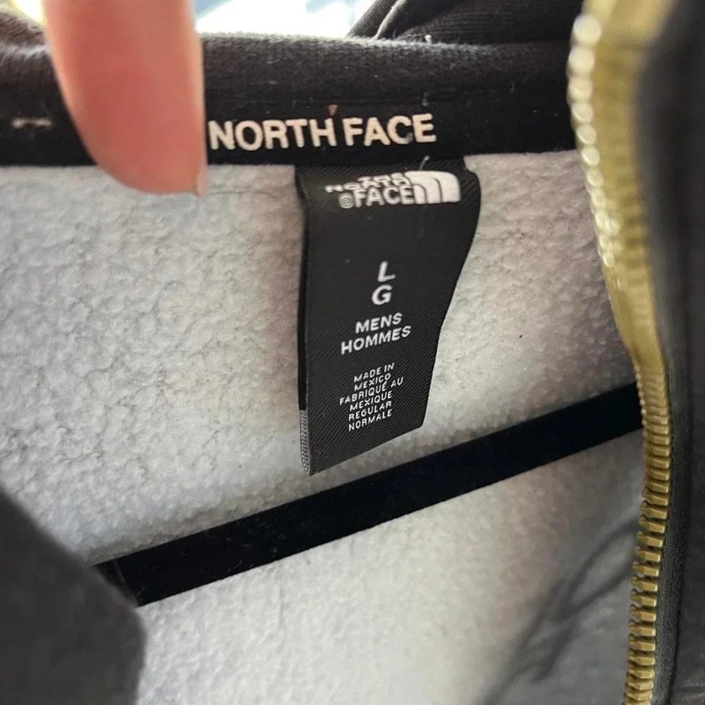 The North Face Men's Camo 3/4 Zip Sweatshirt Large